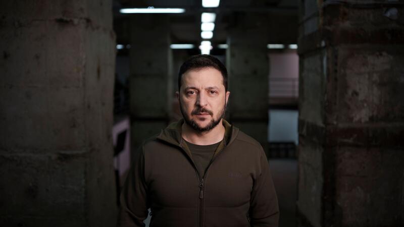Krieg gegen die Ukraine: So ist die Lage Der ukrainische Präsident Wolodymyr Selenskyj hebt die Rolle der deutschen Militärhilfe für die ukrainische Flugabwehr hervor.