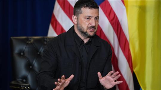 Der ukrainischen Präsidenten Wolodymyr Selenskyj, bei einem Treffen mit US-Präsident Trump am Rande der Generaldebatte der UN-Vollversammlung. Zu dem größten diplomatischen Ereignis der Welt werden über mehrere Tage über 140 Staats- und Regierungschefs erwartet. 