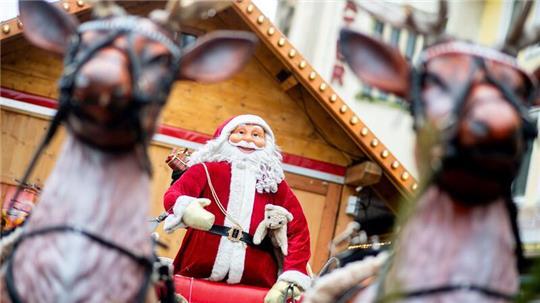 Der umstrittene Name „Lumumba“ soll nach dem Wunsch der Ausrichter vom Weihnachtsmarkt in Bremerhaven verschwinden (Archivbild).