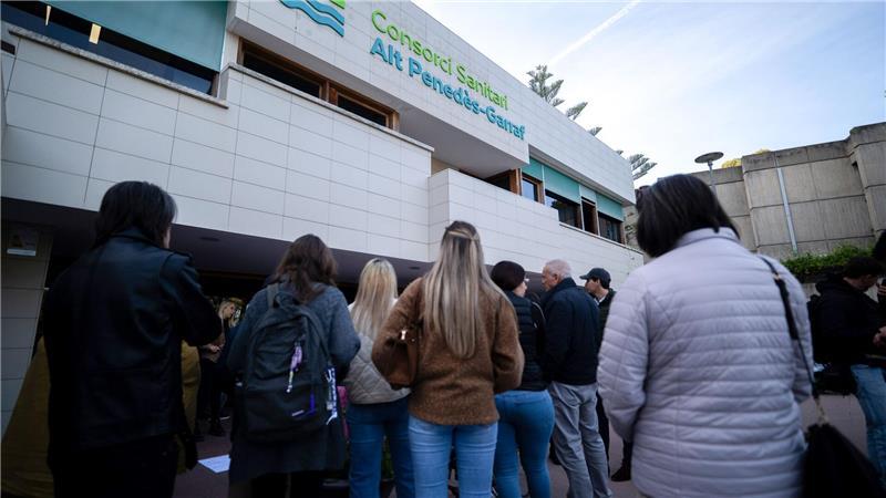 Aktive Sterbehilfe für junge Frau spaltet Spanien Der ungewöhnliche Fall spaltet Spanien. Vor dem Krankenhaus wurde protestiert.