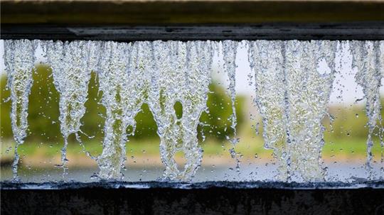 Der viele Regen im vergangenen Winter hat den Grundwasserständen in Niedersachsen gut getan. (Archivbild)