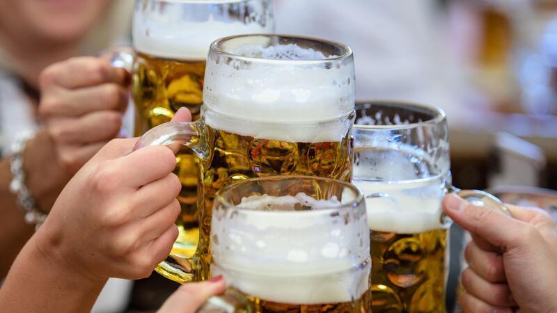 Weniger Bier und zu viel Hopfen Der weltweite Bierausstoß war 2023 leicht rückläufig.