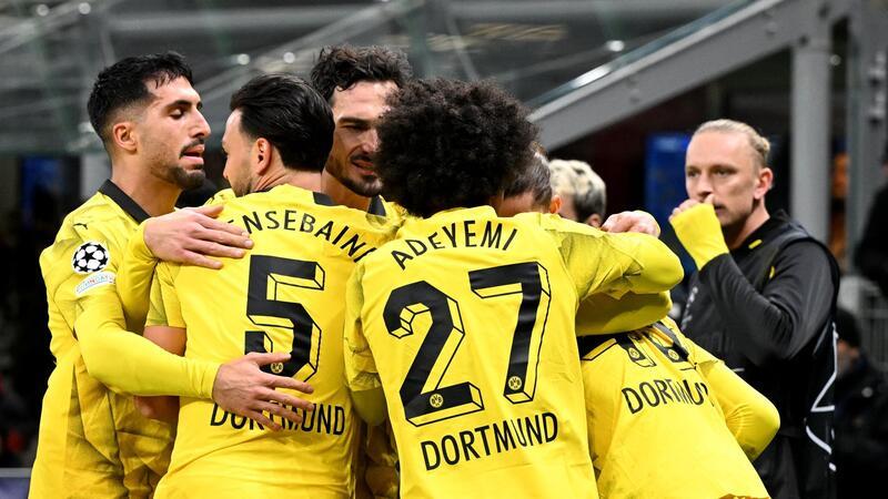 Kehl nach Reifezeugnis in San Siro: „Richtiges Statement“ Der BVB jubelt nach dem 2:1 durch Jamie Bynoe-Gittens im San Siro.