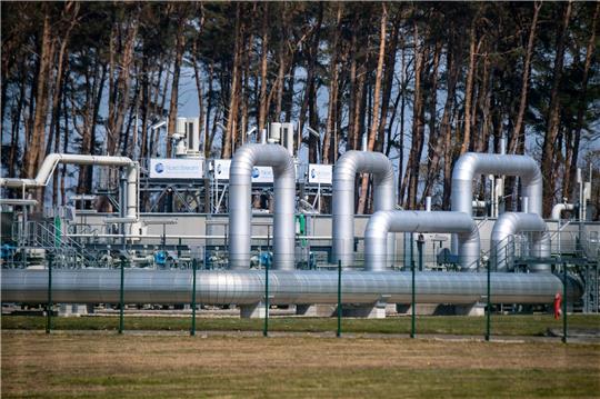 Der Bremer Wirtschaftswissenschaftler Rudolf Hickel befürchtet, dass es bei einer Gasrationierung zu Verteilungskämpfen kommen könnte (Symbolbild). Foto: Stefan Sauer/dpa