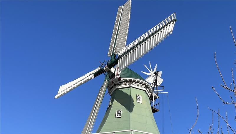 Welterbe: Windmühle „Venti Amica“ im Alten Land aufgenommen Der Galerieholländer „Venti Amica“ in Hollern-Twielenfleth wurde 1848/1849 errichtet.