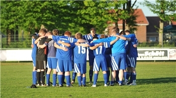 Derby im Elbestadion: Der TSV Großenwörden II gewinnt mit 5:1 gegen den FC Wischhafen/Dornbusch III.
