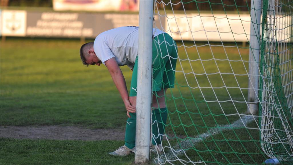 Derby im Elbestadion: Der TSV Großenwörden II gewinnt mit 5:1 gegen den FC Wisch...