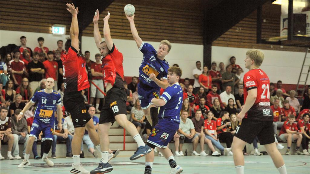 Derby zum Saisonauftakt: Fredenbeck schlägt Beckdorf.