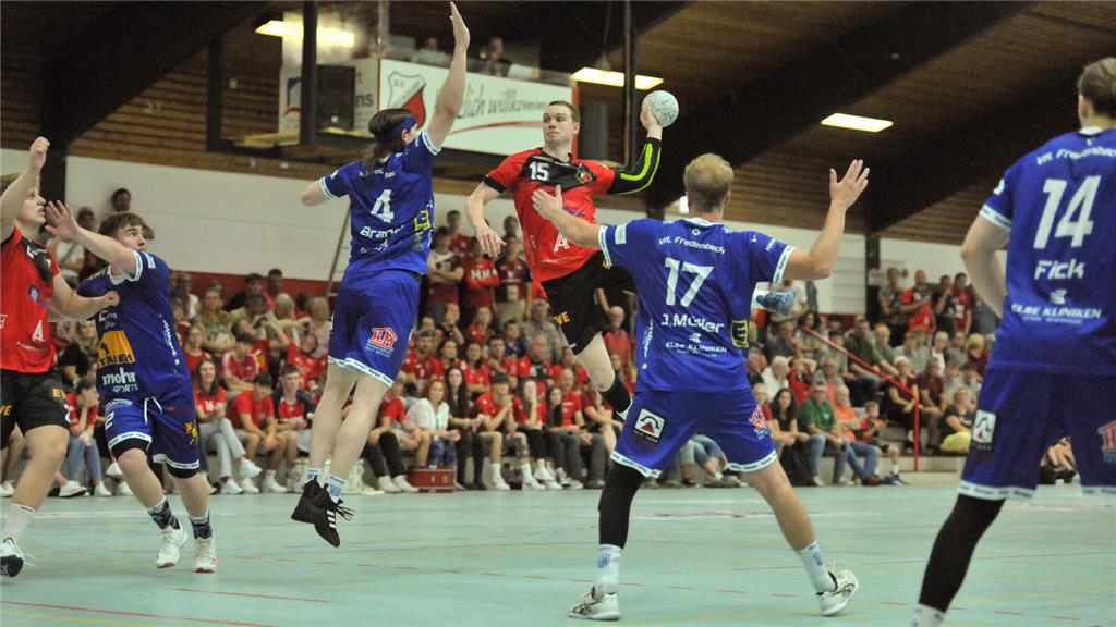 Derby zum Saisonauftakt: Fredenbeck schlägt Beckdorf.