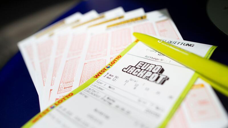 Eurojackpot geknackt: Millionengewinn in Niedersachsen Derr Eurojackpot geht nach Niedersachsen.