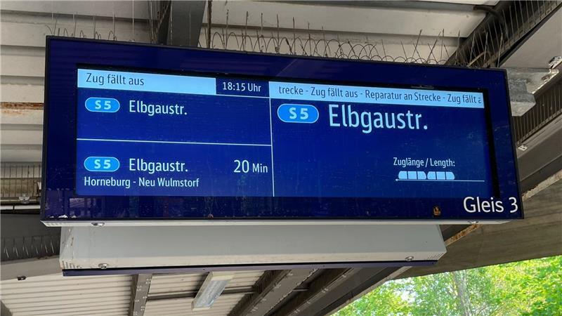 Derzeit fahren die S-Bahnen zwischen Stade und Buxtehude nur stündlich.