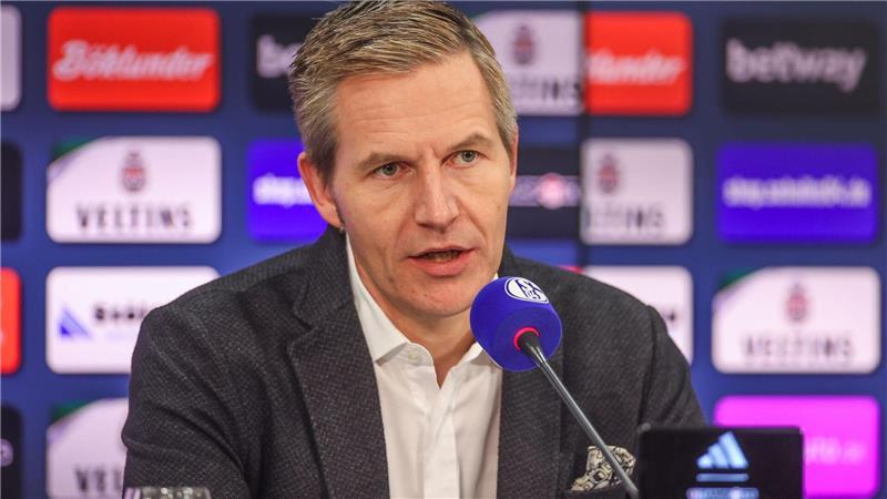 Schalkes Aufsichtsratsboss in Rage: „Kriege das Kotzen“ Deutliche Worte von Schalkes Aufsichtsratsboss Axel Hefer