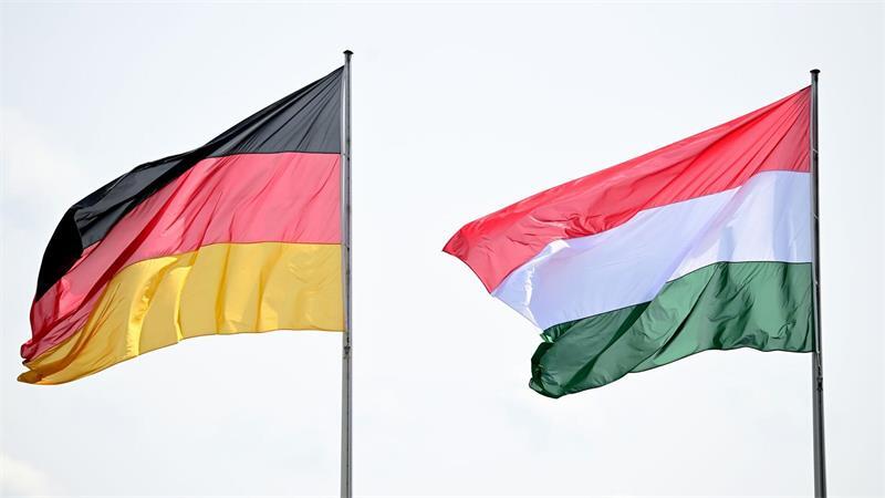 Deutsche Autobauer und Zulieferer sind auch in Ungarn vertreten - mit zunehmender Tendenz. (Symbolbild)