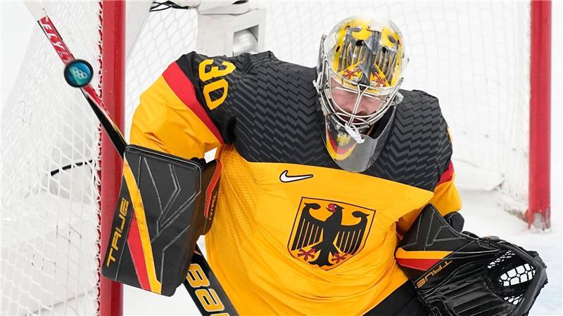 Deutschland darf für die WM in der Schweiz auf NHL-Torhüter Philipp Grubauer hoffen.