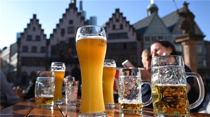 Warum Deutschland nicht mehr zu den Top 5 Bierbrauern zählt Deutschland ist in Sachen Bierproduktion aus den weltweiten Top-5 gefallen. (Archivbild)
