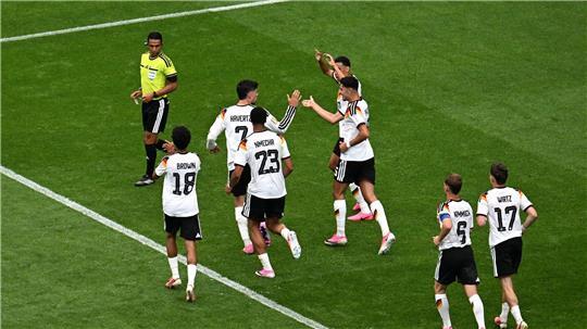 Deutschland jubelt über einen erfolgreichen WM-Start