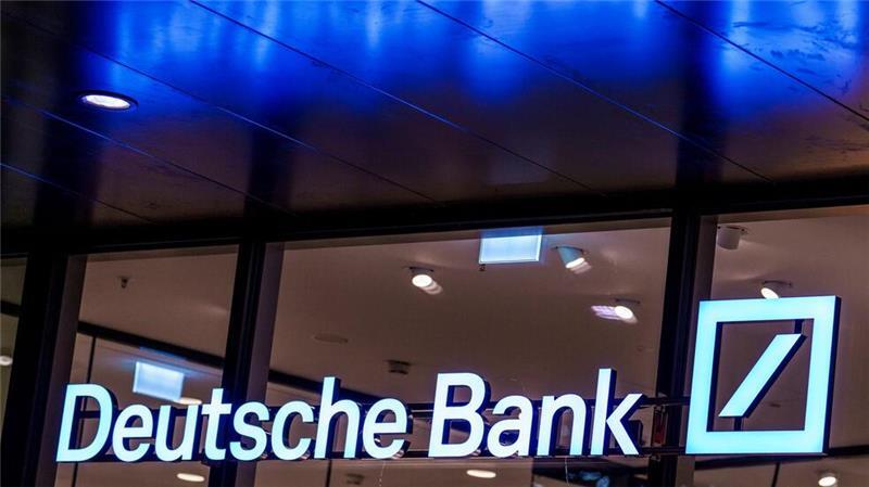 Deutsche Bank bleibt trotz Gewinneinbruch zuversichtlich Deutschlands größtes Geldhaus will nach „Übergangsjahr“ 2024 Rendite deutlich steigern.