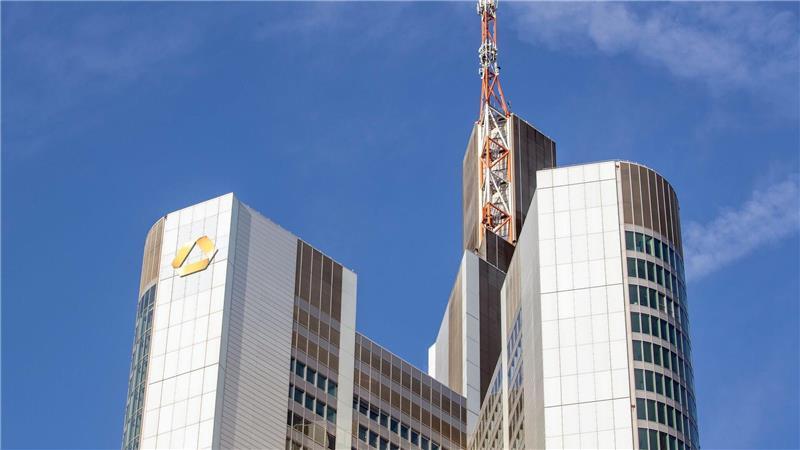 Deutschlands zweitgrößte Privatbank wird von der Unicredit umworben.
