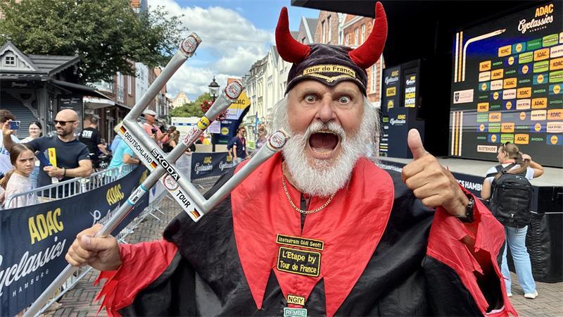 Cyclassics-Ticker: 70-Jähriger stirbt beim Jedermann-Rennen Didi Senft aus Brandenburg.
