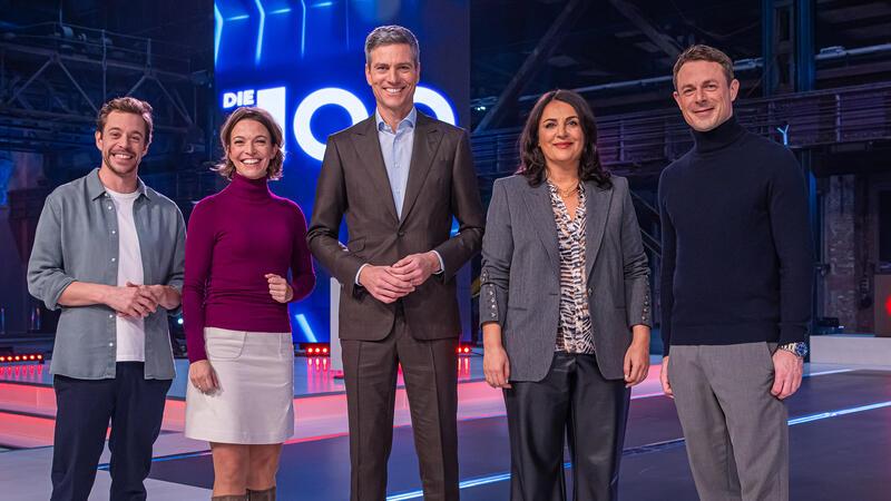 Von zu Hause mit abstimmen: Diese NDR-Sendung polarisiert „Die 100 - was Deutschland bewegt“ mit Ingo Zamperoni (Mitte).