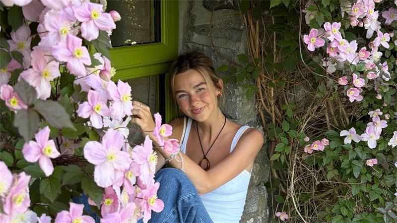 Influencerin Sydney Towle mit 26 an Krebs gestorben Die 26-Jährige starb laut ihrer Familie nach fast dreijährigem Kampf gegen die Krankheit.