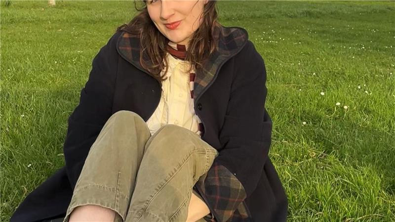 Studentin aus Halle „gewinnt“ schwedische Insel Die 27 Jahre Kunststudentin Miriam Wiskemann aus Halle (Saale) ist für ein Jahr Verwalterin einer schwedischen Insel.