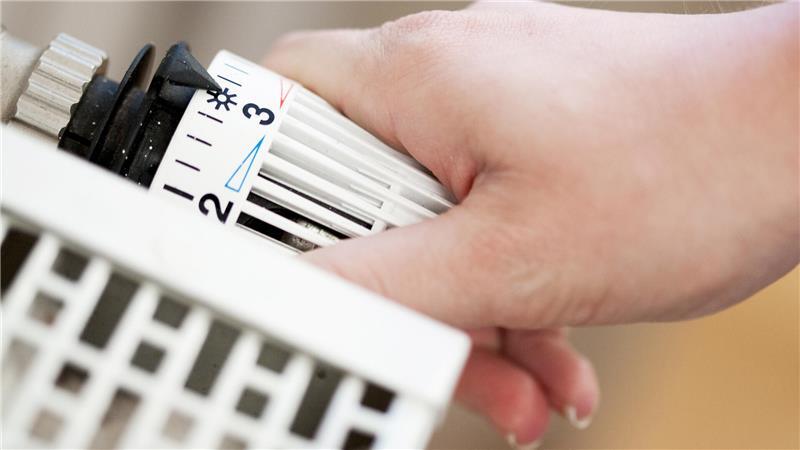 Wärmeplanung: An dieses Netz kann die Klimakommune Harsefeld anknüpfen Die 3 steht für knapp 20 Grad: Wer Heizkosten sparen will, sollte das Ventil an der Heizung nicht zu hoch drehen.