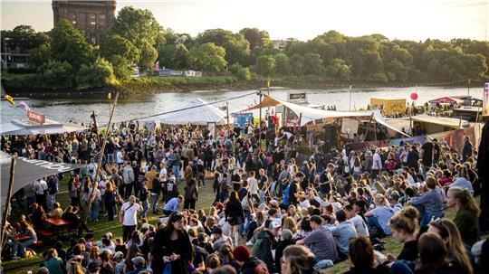 Die 37. Breminale am Weserufer haben rund 200.000 Menschen besucht. 