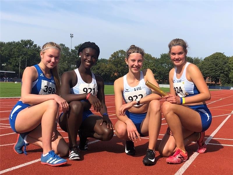 Die 4 x 100-Meter-Staffel des VfL Stade um Thalia Löschner, Bernice Amofa, Mayleen Bartz und Merle Schmidt (von links) gewann mit deutlichem Vorsprung in 49,66 Sekunden – die drittschnellste Zeit, die in diesem Jahr in Deutschland auf diese