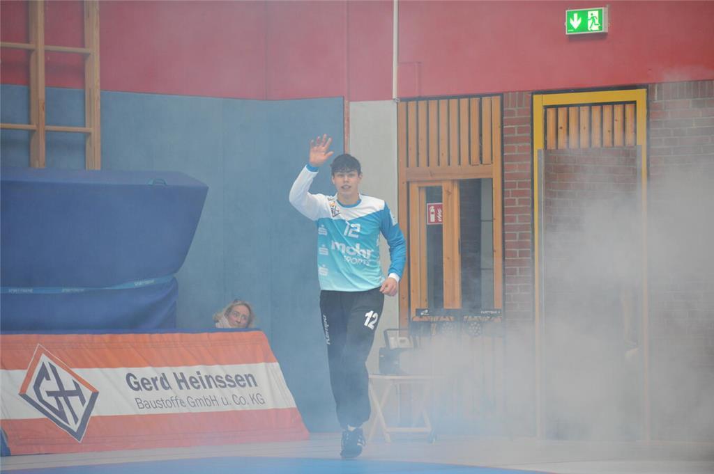 Die A-Jugend des VfL Horneburg feiert die Meisterschaft in der 2. Bundesliga Nor...