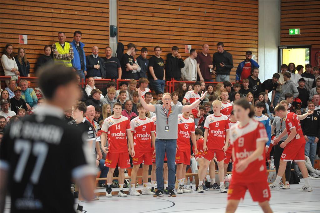 Die A-Jugend des VfL Horneburg feiert die Meisterschaft in der 2. Bundesliga Nor...