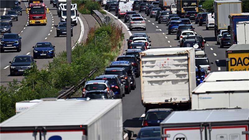 Die A1 zählte zu den besonders stark betroffenen Autobahnen. (Archivbild)