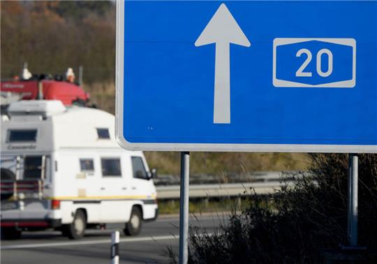 Die A20 gibt es bereits ab der polnischen Grenze durch Mecklenburg-Vorpommern bis nach Bad Segeberg in Schleswig-Holstein. Foto: Rehder/dpa