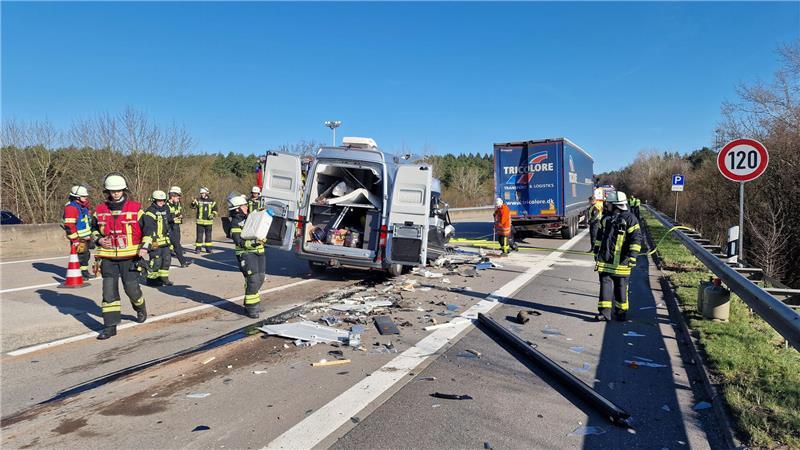 Die A7 musste in Richtung Hamburg voll gesperrt werden.
