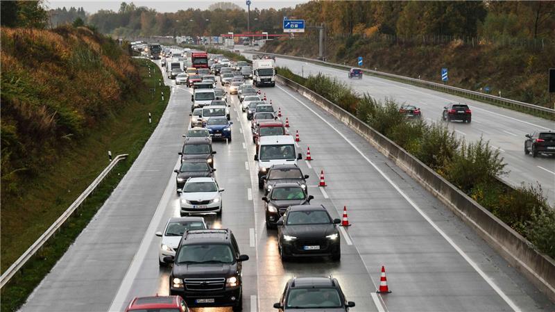 Die A7 war im vergangenen Jahr von Staus besonders betroffen (Archivbild).