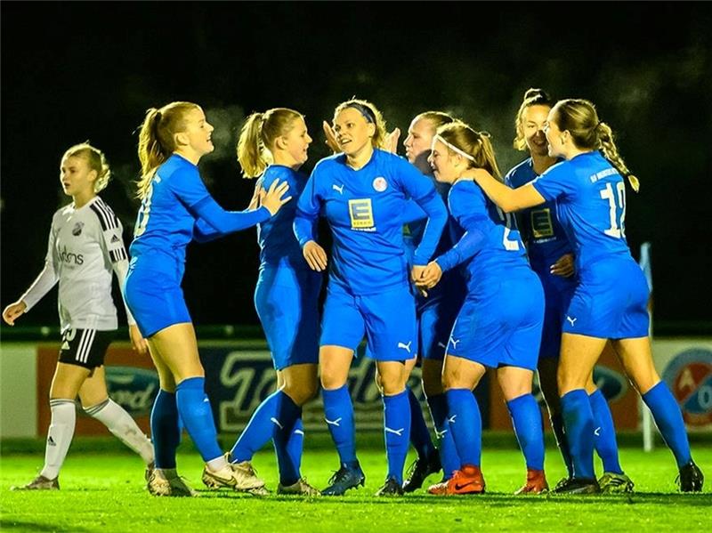 Die A/O-Frauen durften sieben Tore bejubeln. Foto: Schmietow