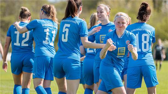 30/04/2023, Fussball Frauen Oberliga, Meisterschaft, 19. Spieltag, NVF 2022/23, SV Ahlerstedt/Ottendorf - SV Heidekraut Andervenne, Spielort Ahlerstedt Auetal, Ergebnis 7:1, Fotos Jörg Struwe-picselweb.de