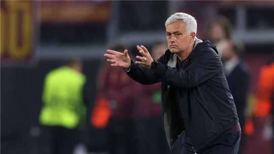 Die AS Rom trennte sich von Trainer José Mourinho.