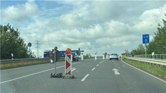 Die Abfahrt an der A26-Anschlussstelle Jork in Richtung Stade abzufahren ist seit Montag gesperrt.