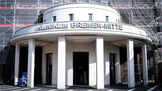 Die Ärztin wurde von der Arbeit freigestellt. (Illustration)