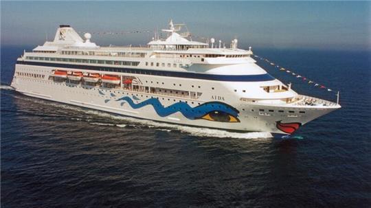 Die „Aida“ hatte viele Namen: Clubschiff, Traumschiff, Luxusliner. (Archivbild)