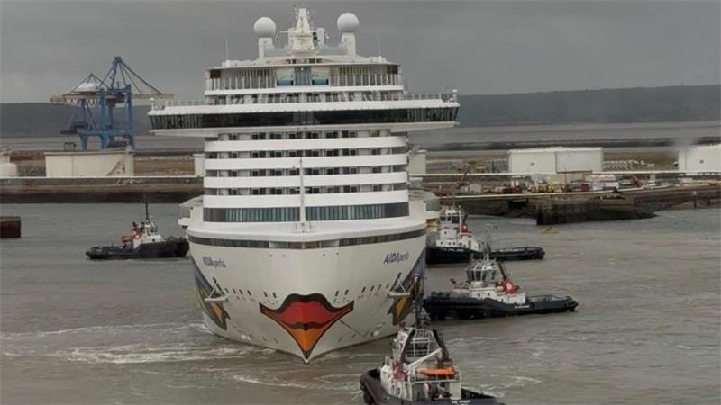 Die „Aidaperla“ hat die Kaje im Hafen von Le Havre gerammt.