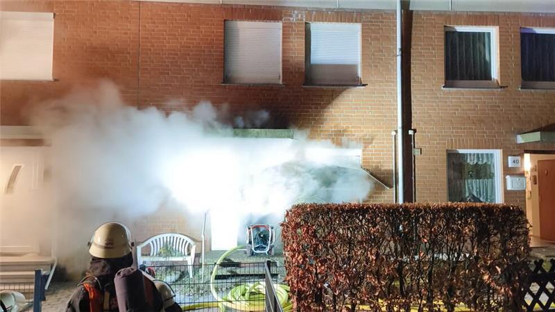 Die Alarmierung der Feuerwehrkräfte erfolgte am Donnerstagmorgen gegen 5.20 Uhr.
