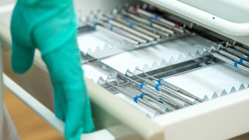 Welche Zusatzversicherung lohnt sich wirklich? Die Angebote der Zahnzusatzversicherungen sind so vielfältig wie die Behandlungsmöglichkeiten - ein Vergleich lohnt sich.
