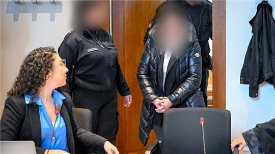 Die Angeklagte ist als Millionen-Diebin verurteilt worden. Das Urteil ist bisher nicht rechtskräftig. (Archivbild)