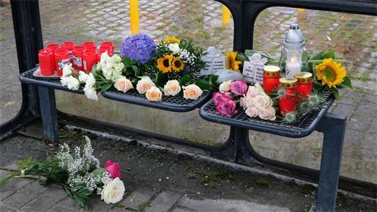 Die Anteilnahme ist auch im Stader Stadtbild allgegenwärtig.