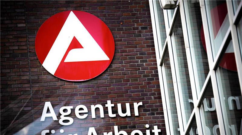 Die Arbeitsagentur zählt mehr Arbeitslose als vor einem Monat. (Archivbild)