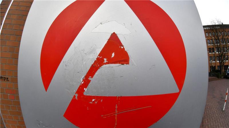 Arbeitslosigkeit in Niedersachsen sinkt nur leicht Die Arbeitsagenturen in Niedersachsen zählen etwas weniger Arbeitslose als vor einem Monat. (Archivfoto)