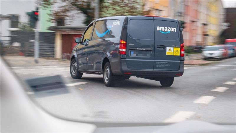 Gekündigte Betriebsräte: Bei Amazon geht die Angst um Die Arbeitsbedingungen für die Mitarbeiter beim Amazon stehen immer wieder in der Kritik. Foto: Lothar Scheschonka