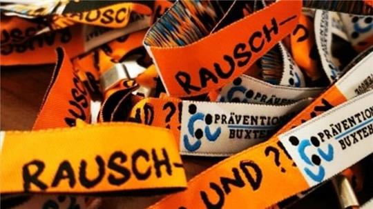 Die Arbeitsgruppe „Rausch - na und?“ des Buxtehuder Präventionsrates plant wieder zusammen mit Studenten und Oberstufenschülern einen interaktiven Suchtpräventions-Parcours.